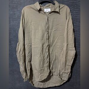 XiRENA Long Sleeve Button Up ✨